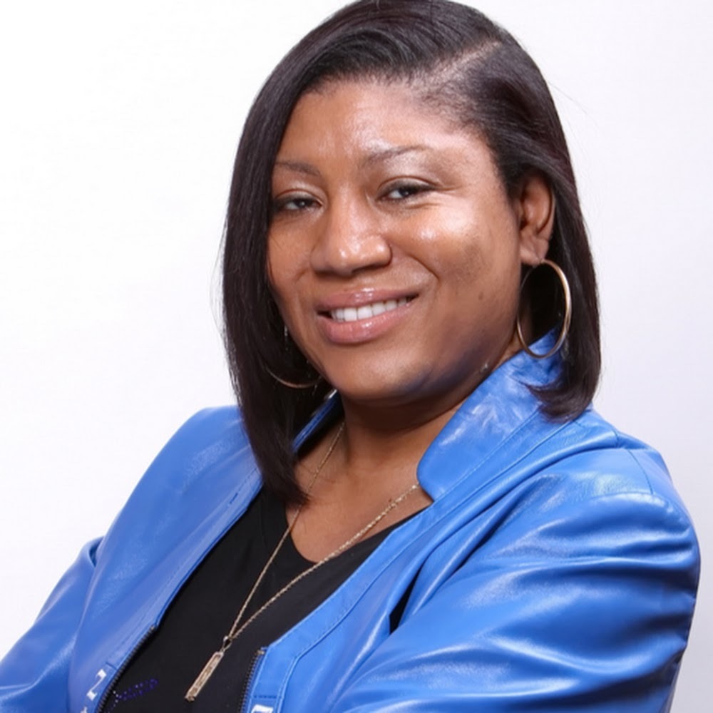 Meet your Posher, Latisha